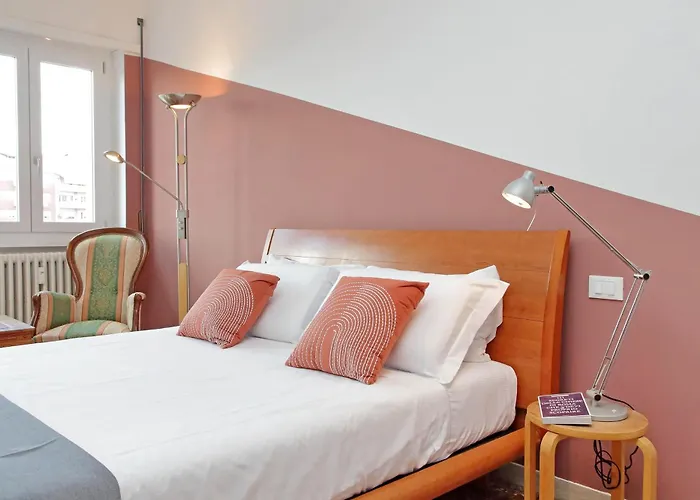 Apartment Comfy For Family Next To Metro Rom