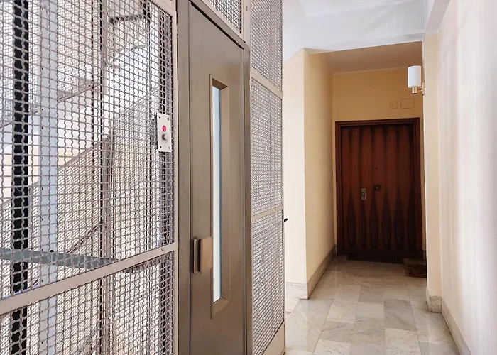 Apartment Comfy For Family Next To Metro *